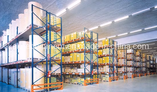 ステンレス製の家具棚システムをカスタマイズします。